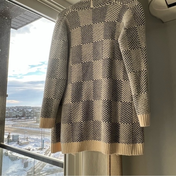 NWOT Sioni women patterned soft thick sweater Cardigan, Small, Black and white - Picture 5 of 12